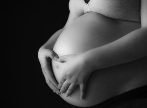Schwangerschaft und Babybauch Shooting